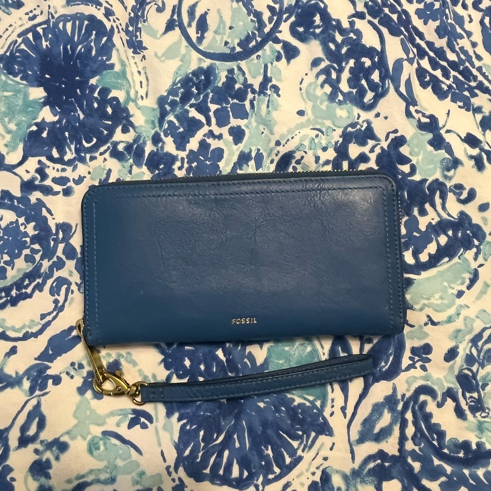 Fossil wrist wallet
